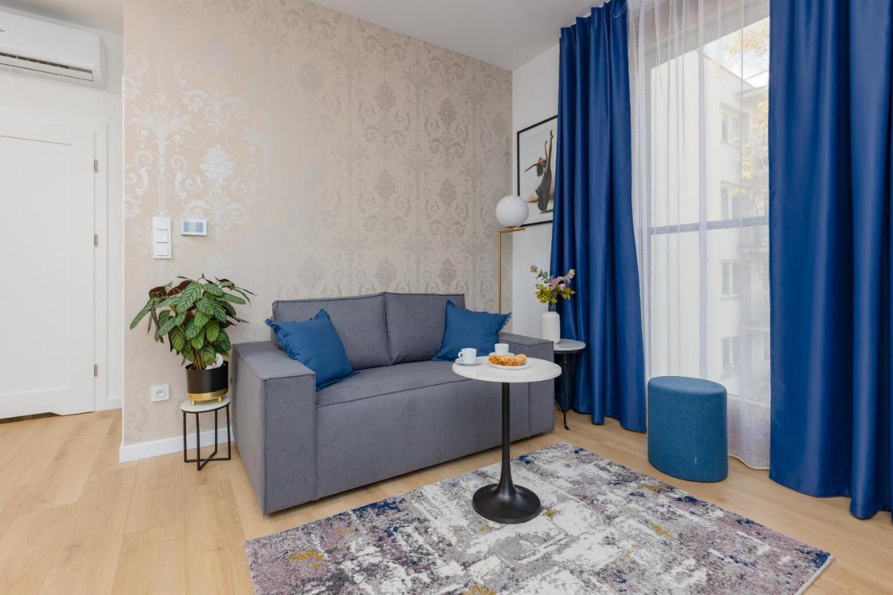 Appartement Srodmiescie Bonifraterska By Renters Warschau