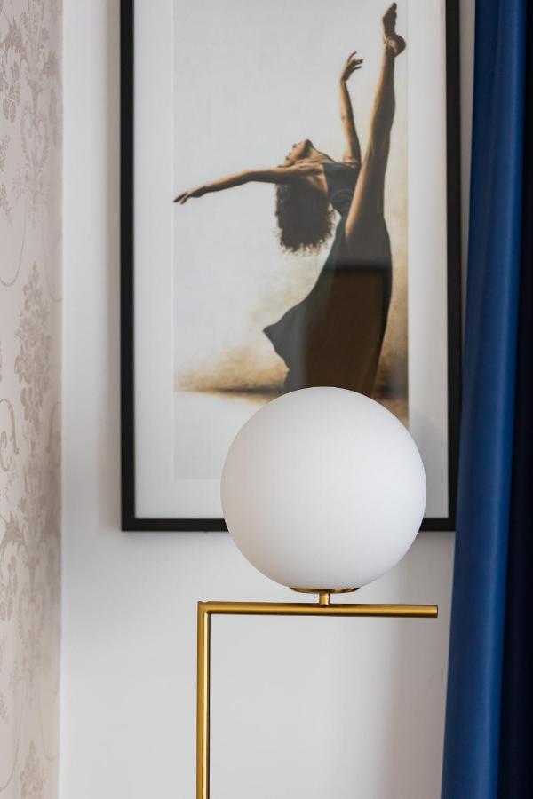 Srodmiescie Bonifraterska By Renters Appartement