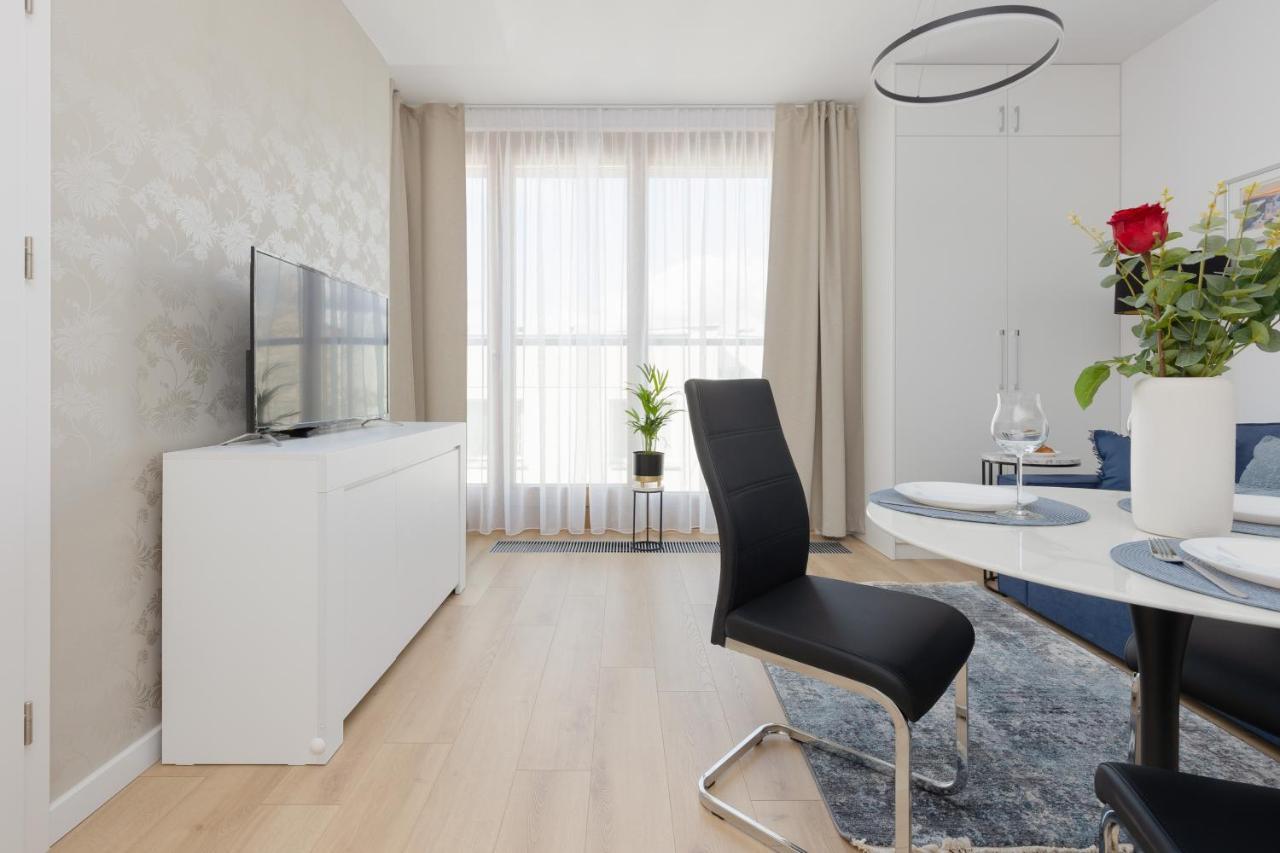 Srodmiescie Bonifraterska By Renters Warschau